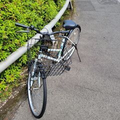 リサイクルショップどりーむ鹿大前店　No842　自転車　26インチ　白　ライト付き　カゴ付き