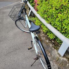 リサイクルショップどりーむ鹿大前店　No842　自転車　26インチ　白　ライト付き　カゴ付き