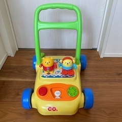 おもちゃ　歩行器　カタカタ　車