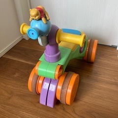 三輪車　くまのプーさん　歩行器　自転車　バイク　コンビカー