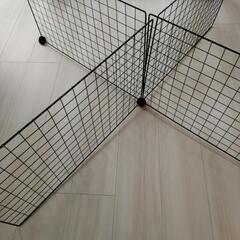 【12/30処分予定】網状仕切り・フェンス・棚　4つの画像