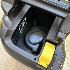 成約済み　ケルヒャー　puzzi8/1C 業務用カーペットリンスクリーナー の画像