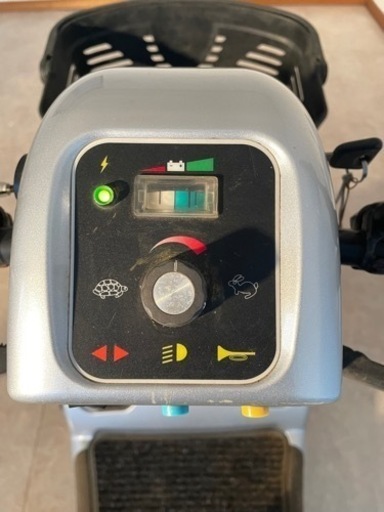 ハンドル形電動車いす Reha tech リハテック フランスベッド セニアカー