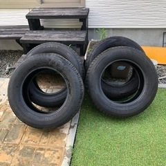 215/65/16ヴェルファイア外しタイヤのみです