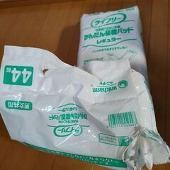 値下げ!全部で12パック以上!介護用オムツＭサイズの画像