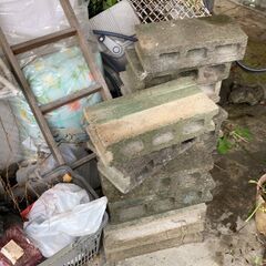 ブロックなど