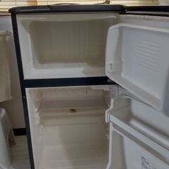 【取引中】小型の冷凍冷蔵庫の画像