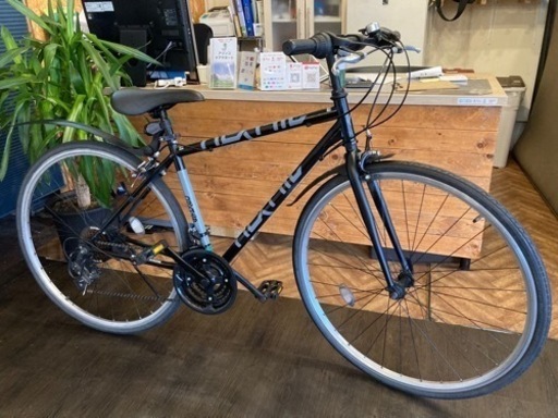 【左右シフトレバー新品！】3×6速　700×28cクロスバイク　ブラック