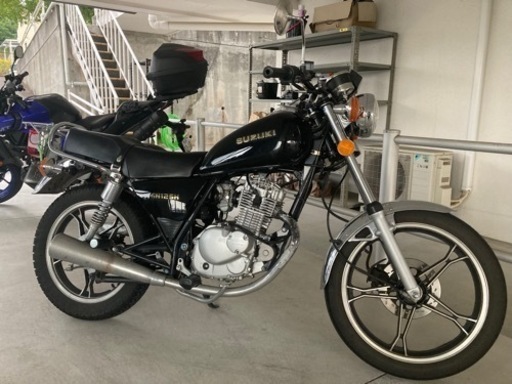 gn125h   ワンオーナー　2021年登録　セル1発始動　13700km 自賠責保険令和7年まで