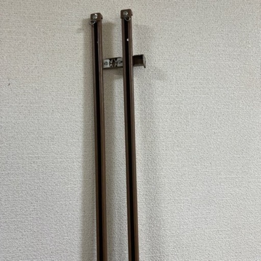 カーテンレール