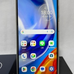美品！未使用同様の大画面スマホ！モトローラ製 moto e32s...