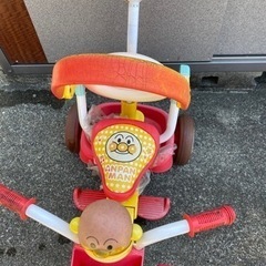 アンパンマンの三輪車