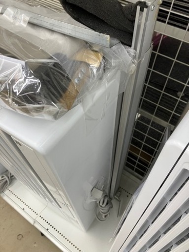 Haier?取り付けカンタン?ウインドエアコン7672