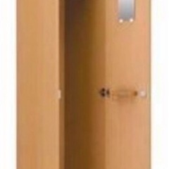 鍵付きクローゼット 3連　の画像