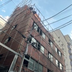 大幅募集!! 未経験¥15,000~ 経験者¥17,000~ 足場組み立てスタッフの画像