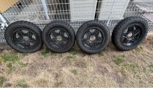 ヨコハマジオランダーmt ホイール付き　175/80R16