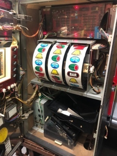 4号機 サンダーV 
