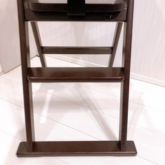 お値下げしました❣️配達可🙆‍♀️ 大和屋 キッズチェア🪑 ブラウンの画像