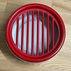 バドワイザーの灰皿？缶の画像