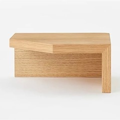 無印良品　壁に付けられる棚