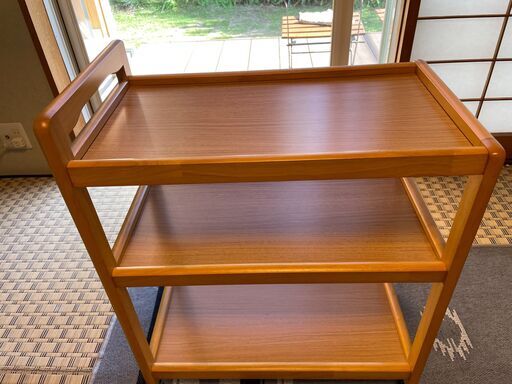 幅33×奥行59×高さ72cm　キッチンワゴン　ニトリ