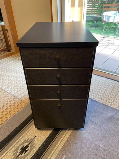 デスクワゴン　幅36×奥行53×高さ68cm
