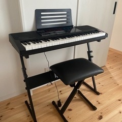 電子ピアノ　美品