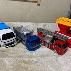 【美品】消防車 はしご車 おもちゃ