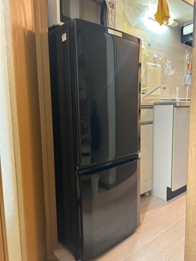 冷凍冷蔵庫　2ドア　146L