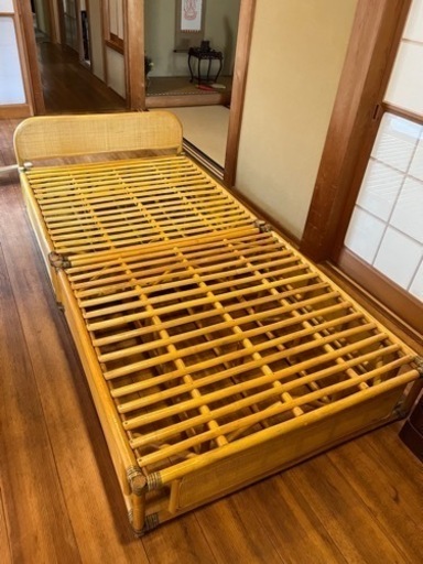 籐　シングルベッド