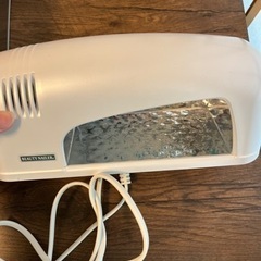 ネイルライト
