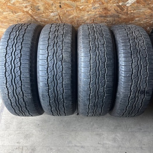 バリ山　BRIDGESTONE ブリヂストン　ブリジストン　DUELER H/T 687 235/55R18 2015年製　18インチ