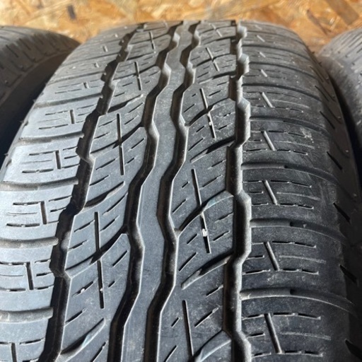 バリ山　BRIDGESTONE ブリヂストン　ブリジストン　DUELER H/T 687 235/55R18 2015年製　18インチ