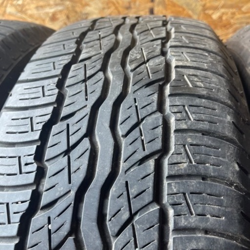 バリ山　BRIDGESTONE ブリヂストン　ブリジストン　DUELER H/T 687 235/55R18 2015年製　18インチ