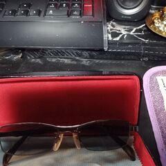 色付き眼鏡(度入り)値下げしました。の画像
