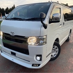 トヨタ　ハイエースバン