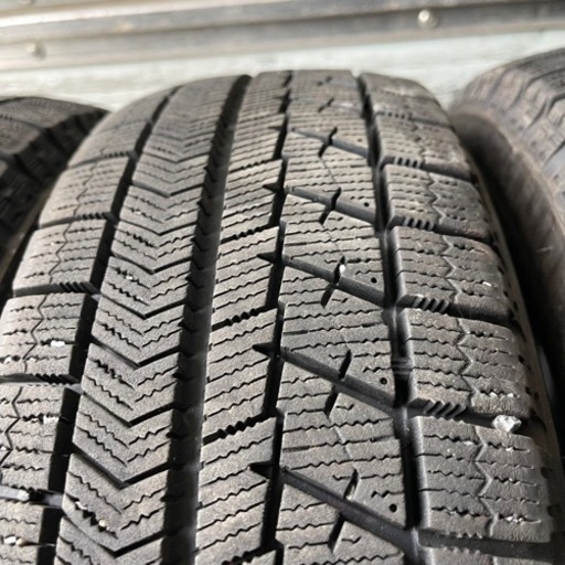 バリ山　BRIDGESTONE ブリヂストン　ブリジストン　VRX 155/65R13 スタッドレス　タイヤ　2017年製　13インチ
