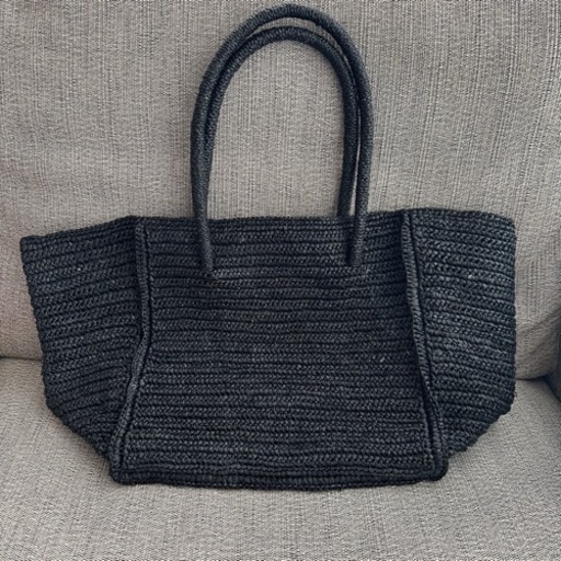 メゾンエヌアッシュパリ　カゴバッグ　定価30800円　ブラック　ラフィア