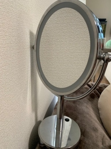 ジャンク品　コイズミ　拡大鏡