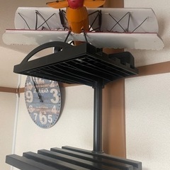 突っ張りポール式　可動棚×２セットの画像