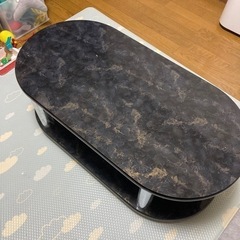 近日処分予定　ローテーブル？