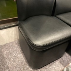 ボックスソファー　ブラックレザー　スナック　クラブソファーの画像