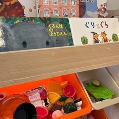 【決まりました】絵本棚(おもちゃ収納付き)の画像