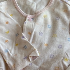 乳児用の子ども服　ロンパース5枚の画像