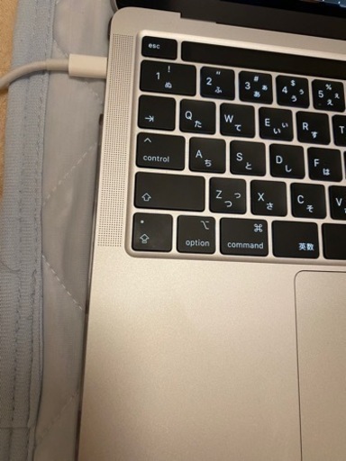 パソコン MACBOOK PRO M1/8GB/256GB