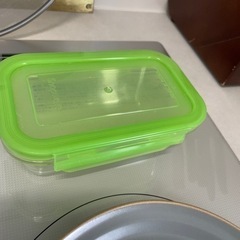 お譲り先決定★キッチンツールセット　T-falおたま　油はねガード　ガラス容器　お皿2枚の画像
