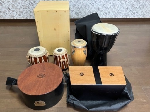 打楽器　セット　カホン、ミニコンガ、タブラ、ゴビチャン　など。
