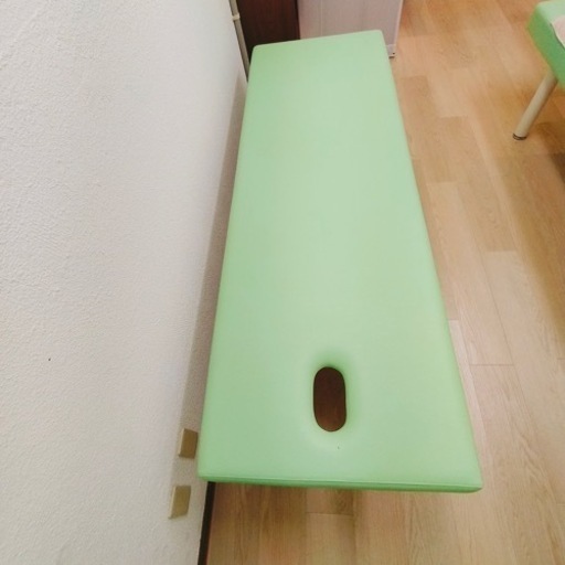 【高田製】施術ベッド　中古