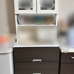 食器棚　2500円！キャンセルの為