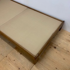 木製　シングル　ベッドフレームの画像